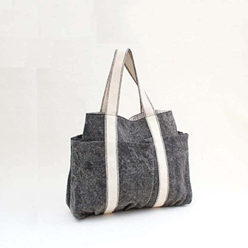 サイドポケットトートバッグ　ブラック