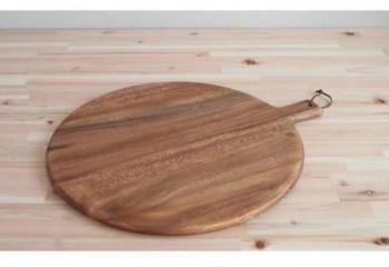 サービングボード 木製 ウッド 手料理 おもてなし ホームパーティー 茶 ブラウン 皿 まな板 鍋敷