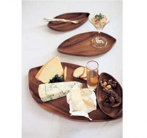 リーフプレート 木製 ウッド 手料理 おもてなし ホームパーティー 茶 ブラウン 皿 葉