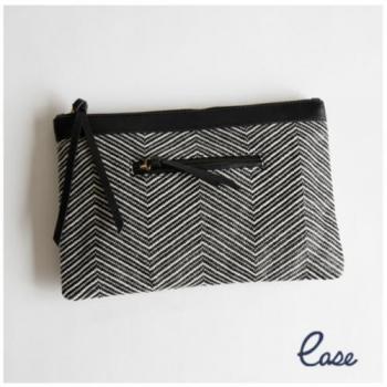 シェブロン ライン クラッチバッグ BK ブラック おしゃれ ナチュラル 幅31cm