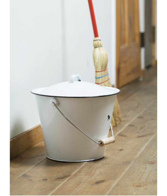 “ふた付バケツ”