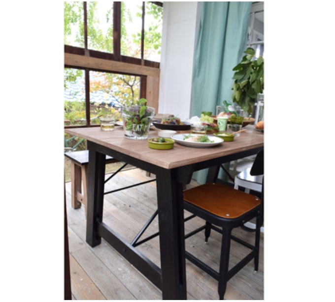 アイザックダイニングテーブル