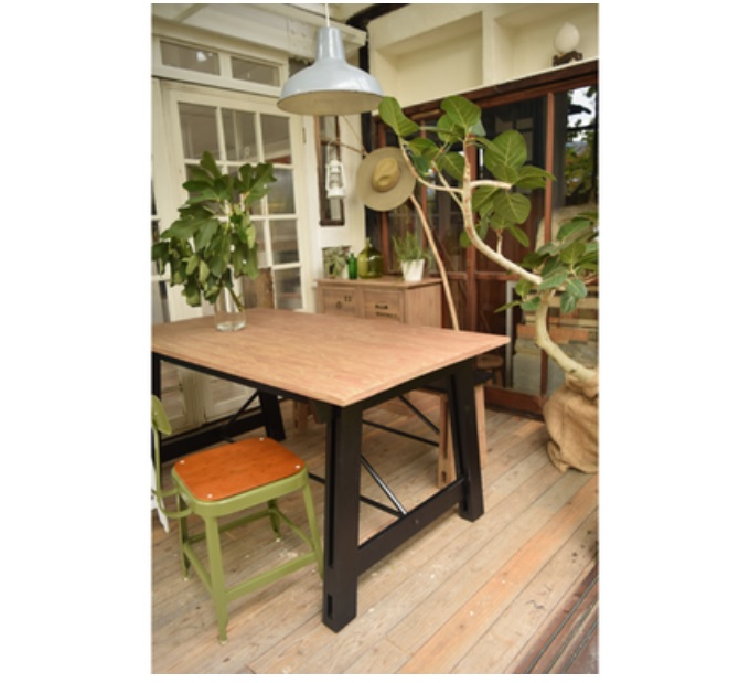 アイザックダイニングテーブル