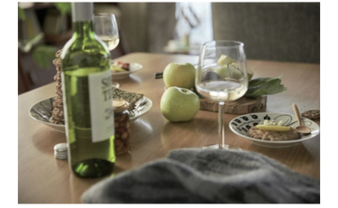 ダイニングテーブル