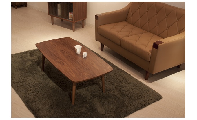 フォールディングテーブル