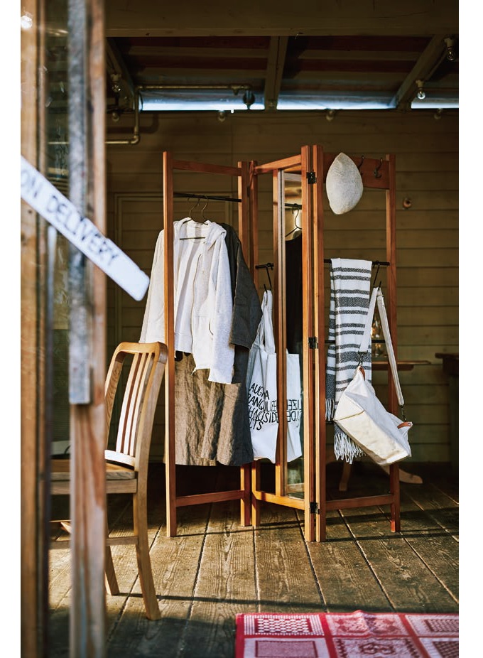 ティンバー ハンガー