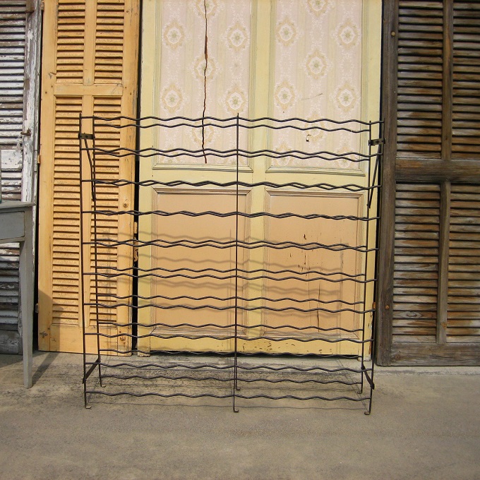 “ワインボトルラック”