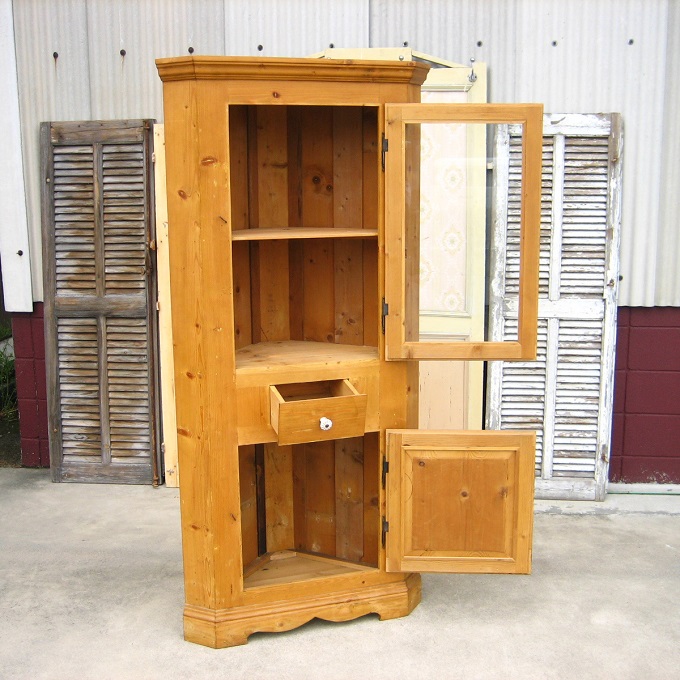 “キャビネット”