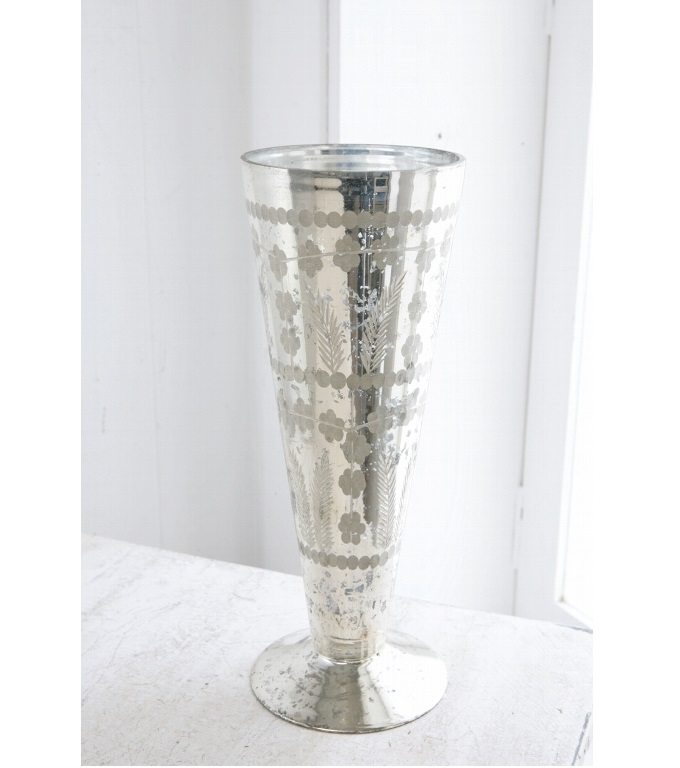 “シルバーコーンベース”