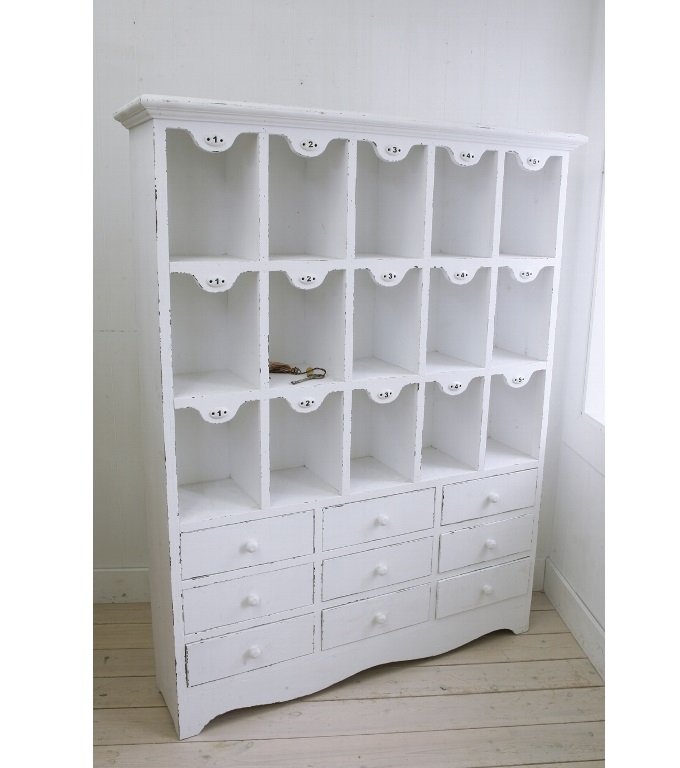 “ナンバーズ・ホワイトキャビネット”