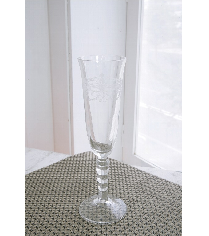 “フローラ・フルートグラス”