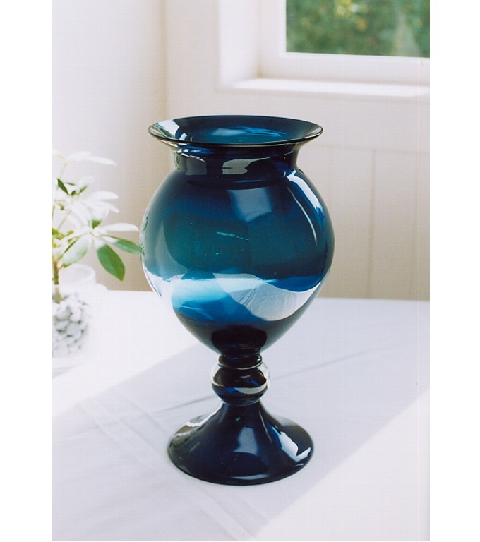 “ブルーニュイ・カップベース”