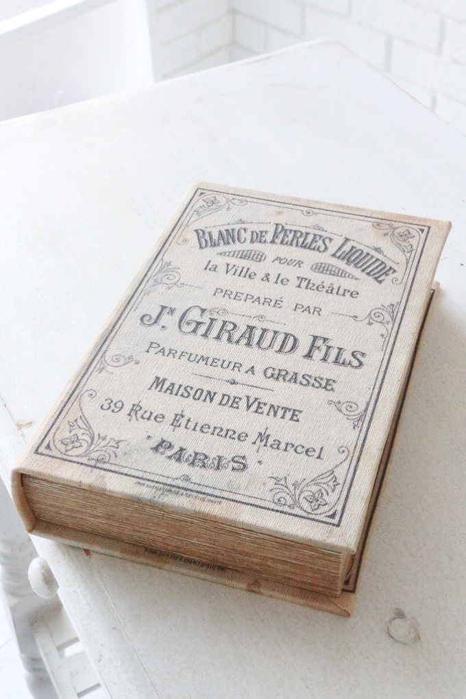 “オールドパルファンブック”