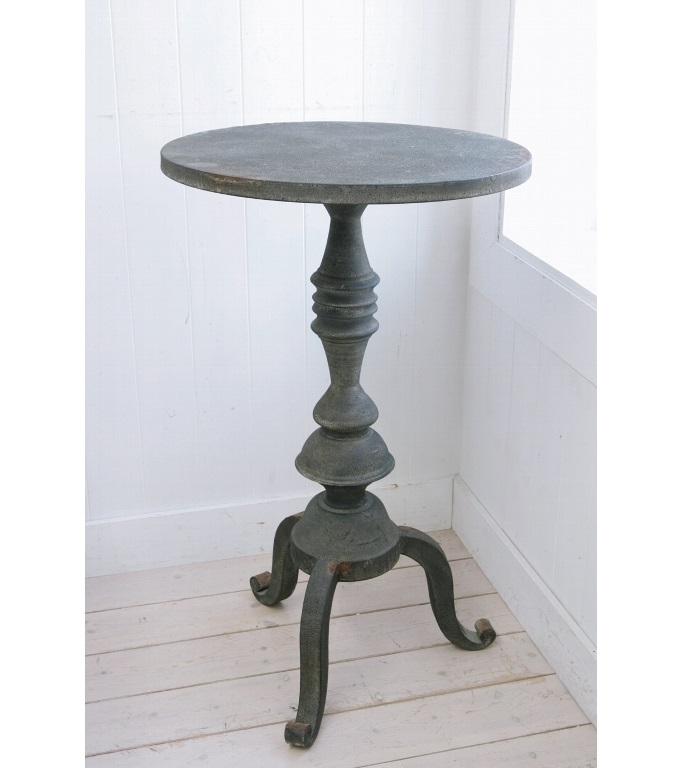 “グリース・スモールテーブル”