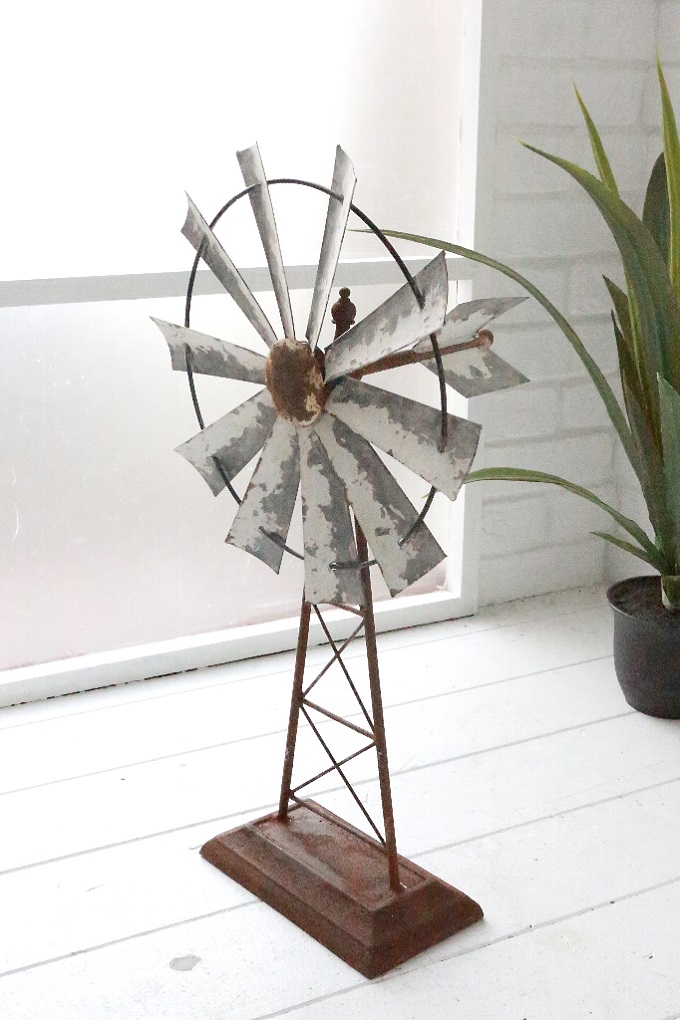 “ラスティ・ロックウインドミル”