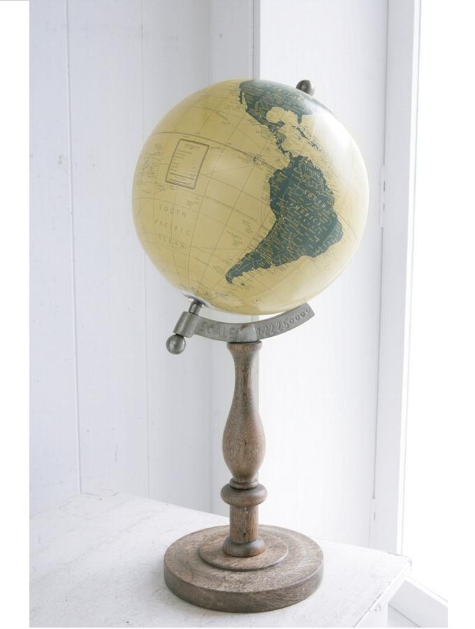 “ウッドベースグローブ”