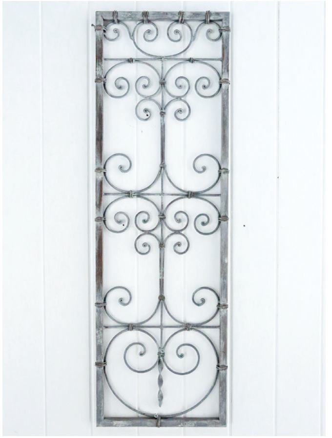 “グレッドアイアンパネル”