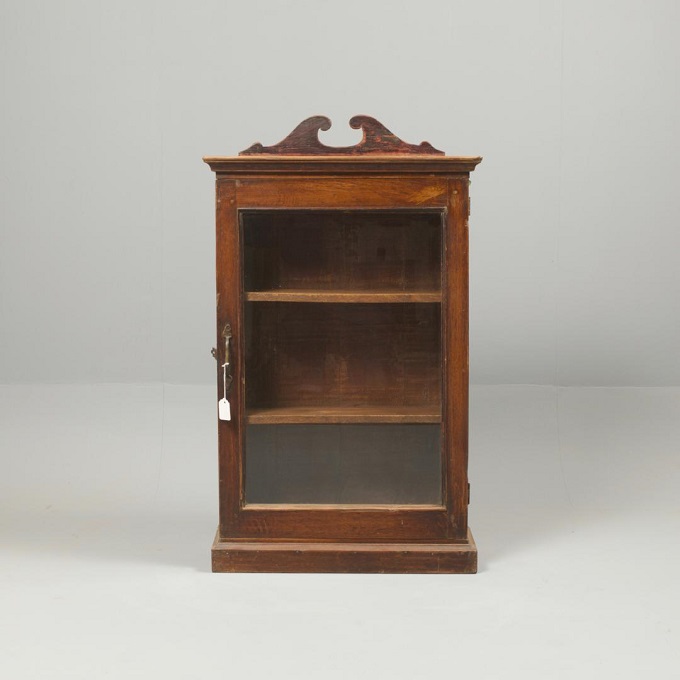 “キャビネット”