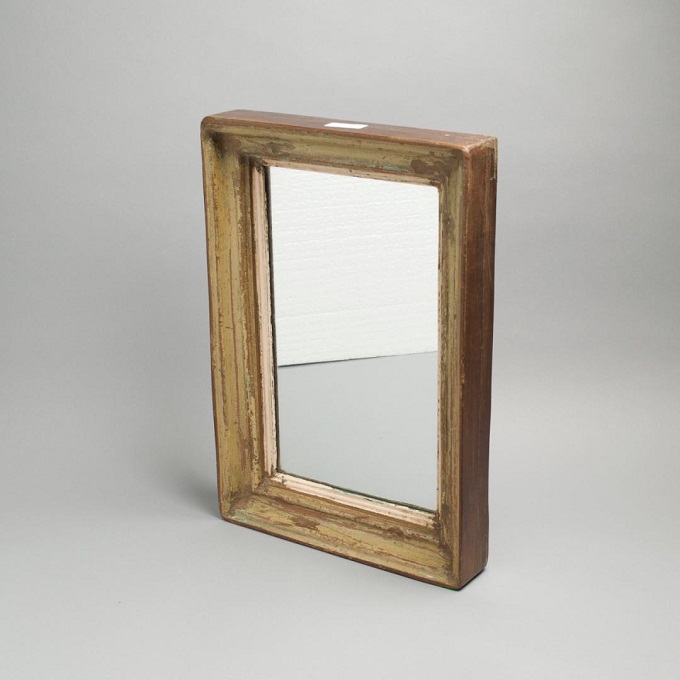 “ウォールミラー”