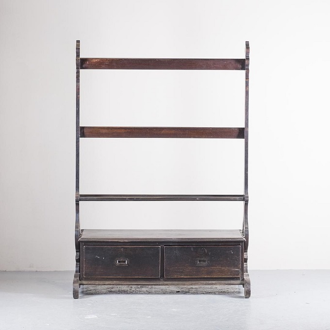 “ハンガーラック”