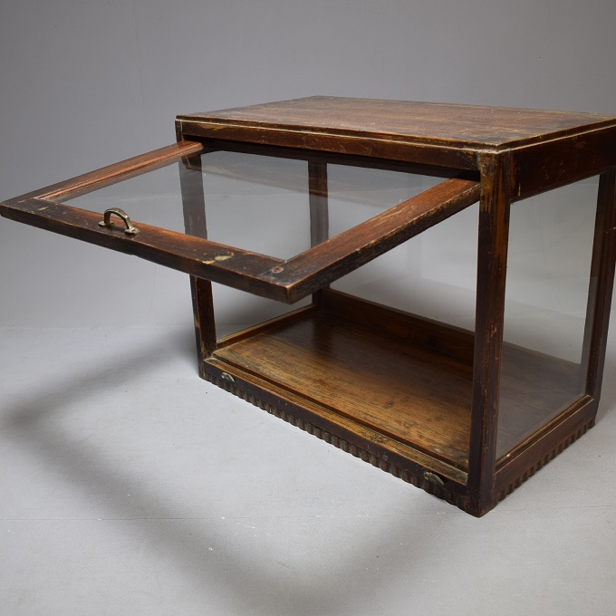 “ショーケース”