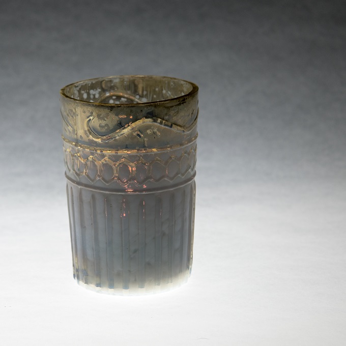 “キャンドルホルダー”