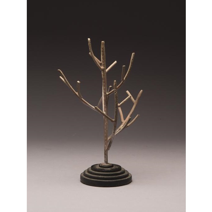 “アクセサリーツリー”