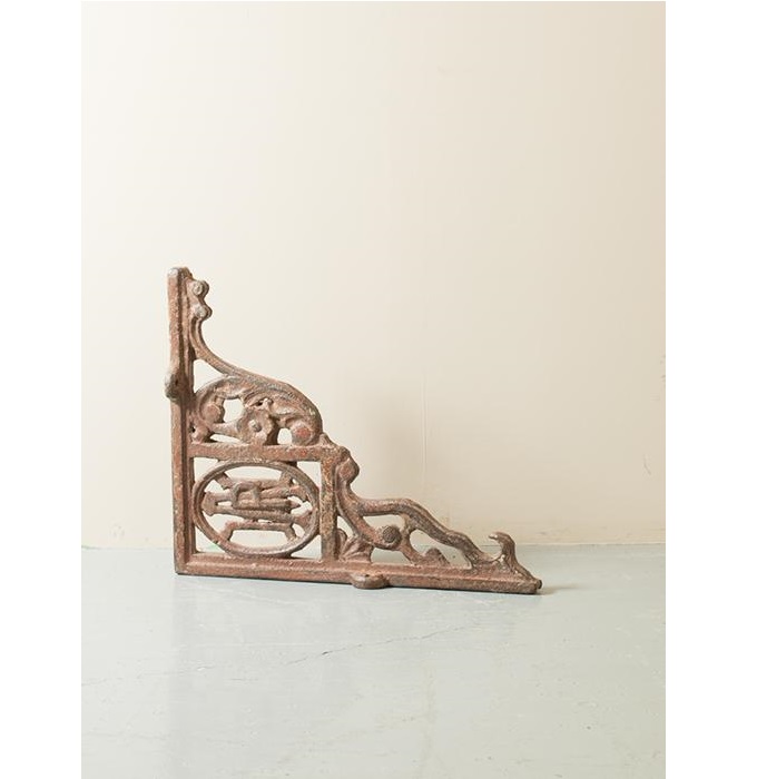 “鉄製ブラケット”