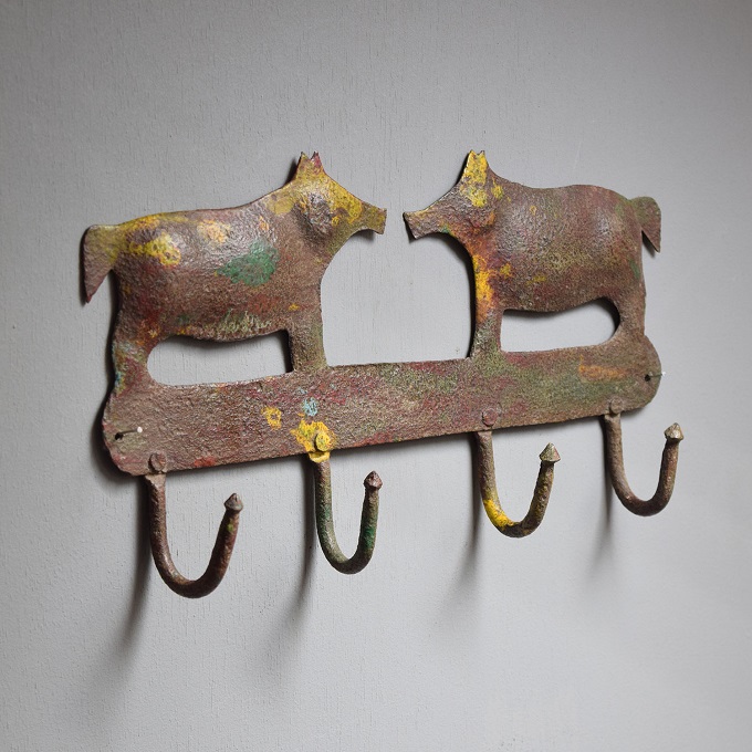 “イノシシのハンガー”
