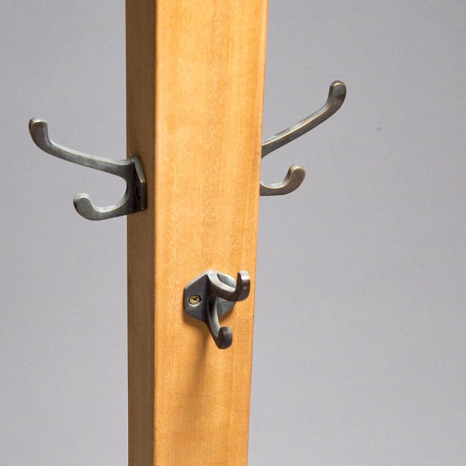 “ポールハンガー”