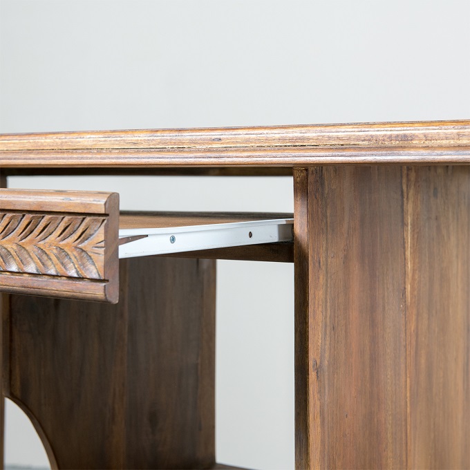 “カウンターテーブル”