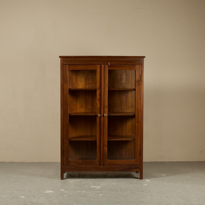 “ガラスキャビネット”