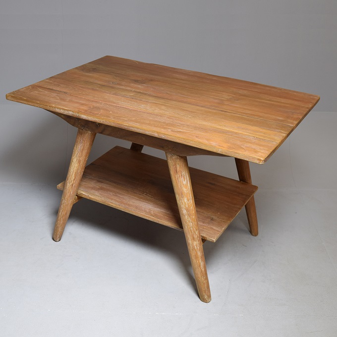 “サイドテーブル”