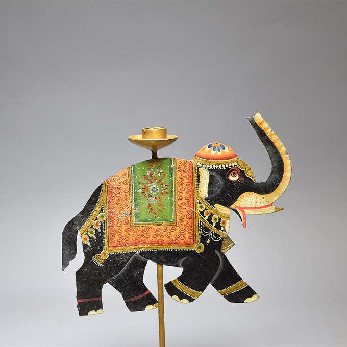 “象のスタンドオブジェ”