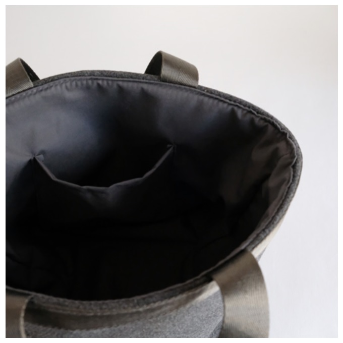 “トートバッグ”