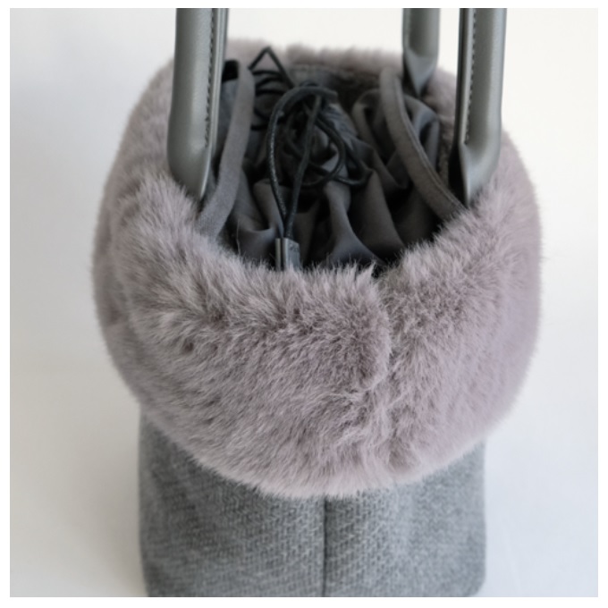 “トートバッグ”