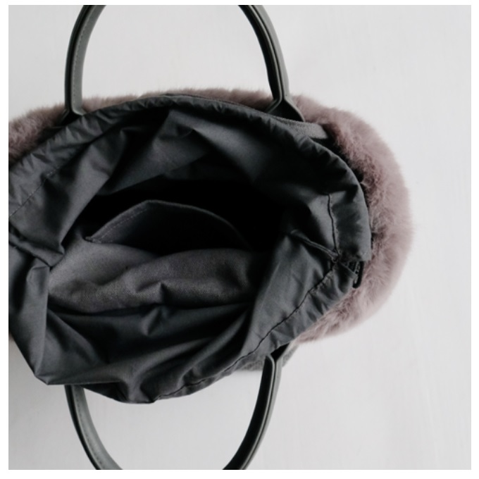 “トートバッグ”