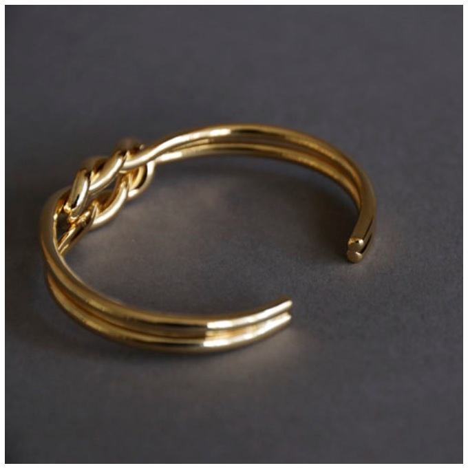 “ブレスレット