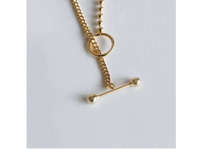 “ブレスレット”