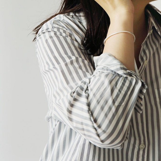 “ブレスレット”