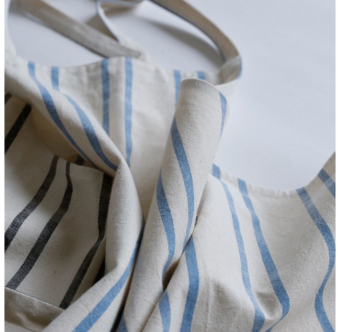 “フルエプロン