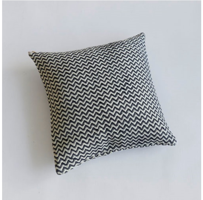 “クッションカバー