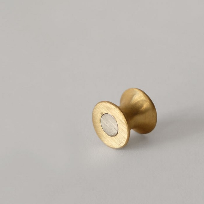 “マグネット”