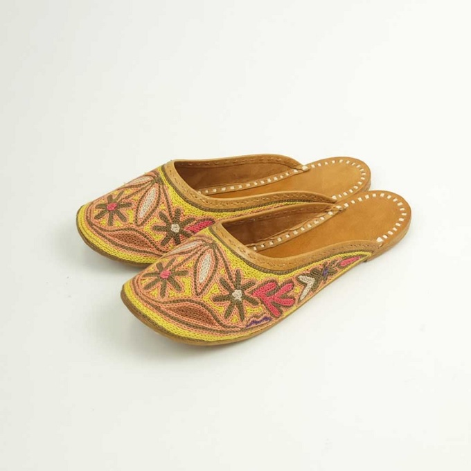 “レザースリッパ