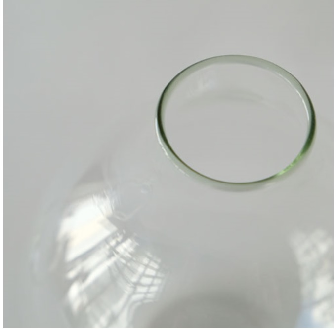 “リューズガラス