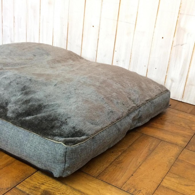 SPICE PAW-PAW リバーシブルペットクッション