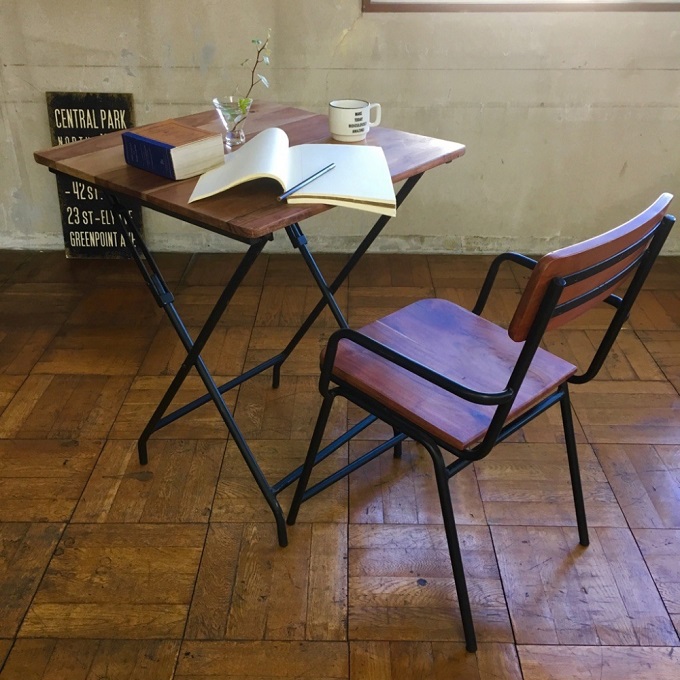 SPICE ANCIENT スタッキングチェア