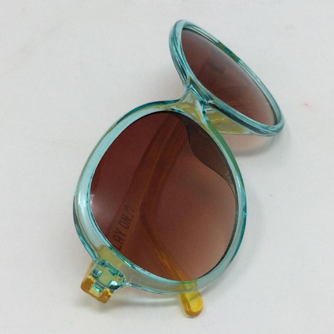 SPICE UVカットキッズファッショングラス