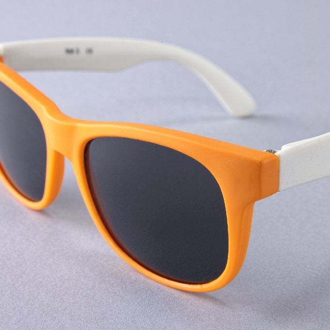 SPICE UVカットキッズファッショングラス