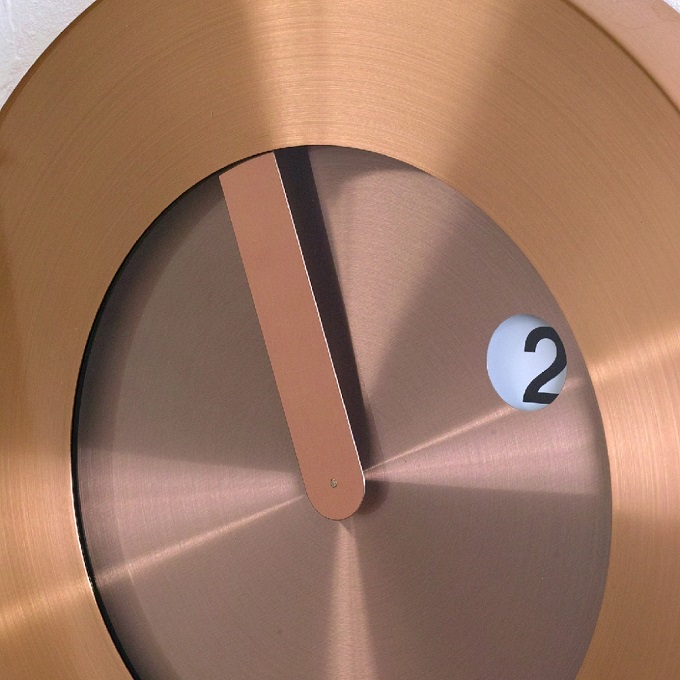 SPICE EDGE 壁掛け時計 FUTURISTIC